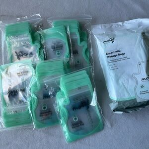 Motif Breastmilk Storage Bags - Green